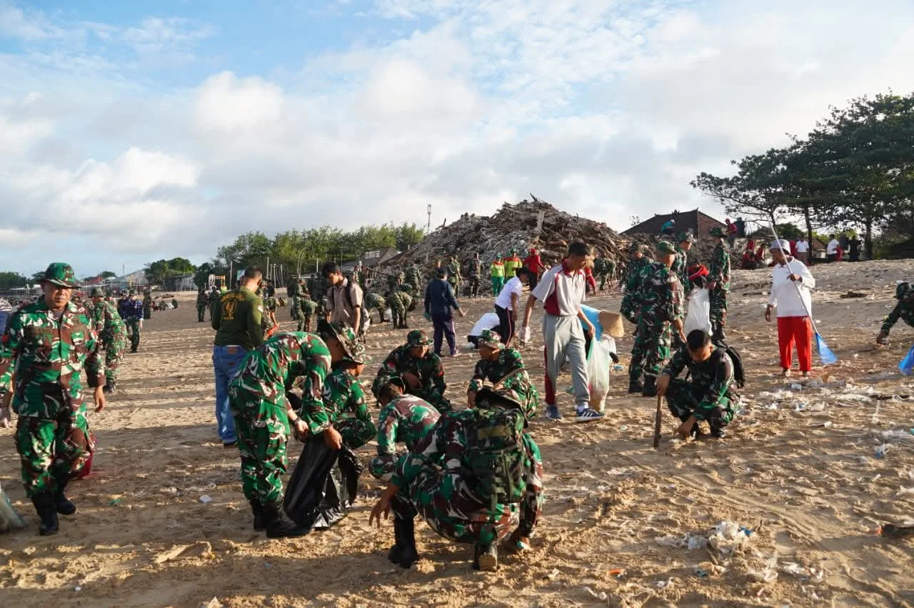 BALINEWSID.COM - The IX/Udayana Military Regional Command (Kodam IX/Udayana) carried out an Integrated Community Service (Karya Bakti Terpadu) activity in the …