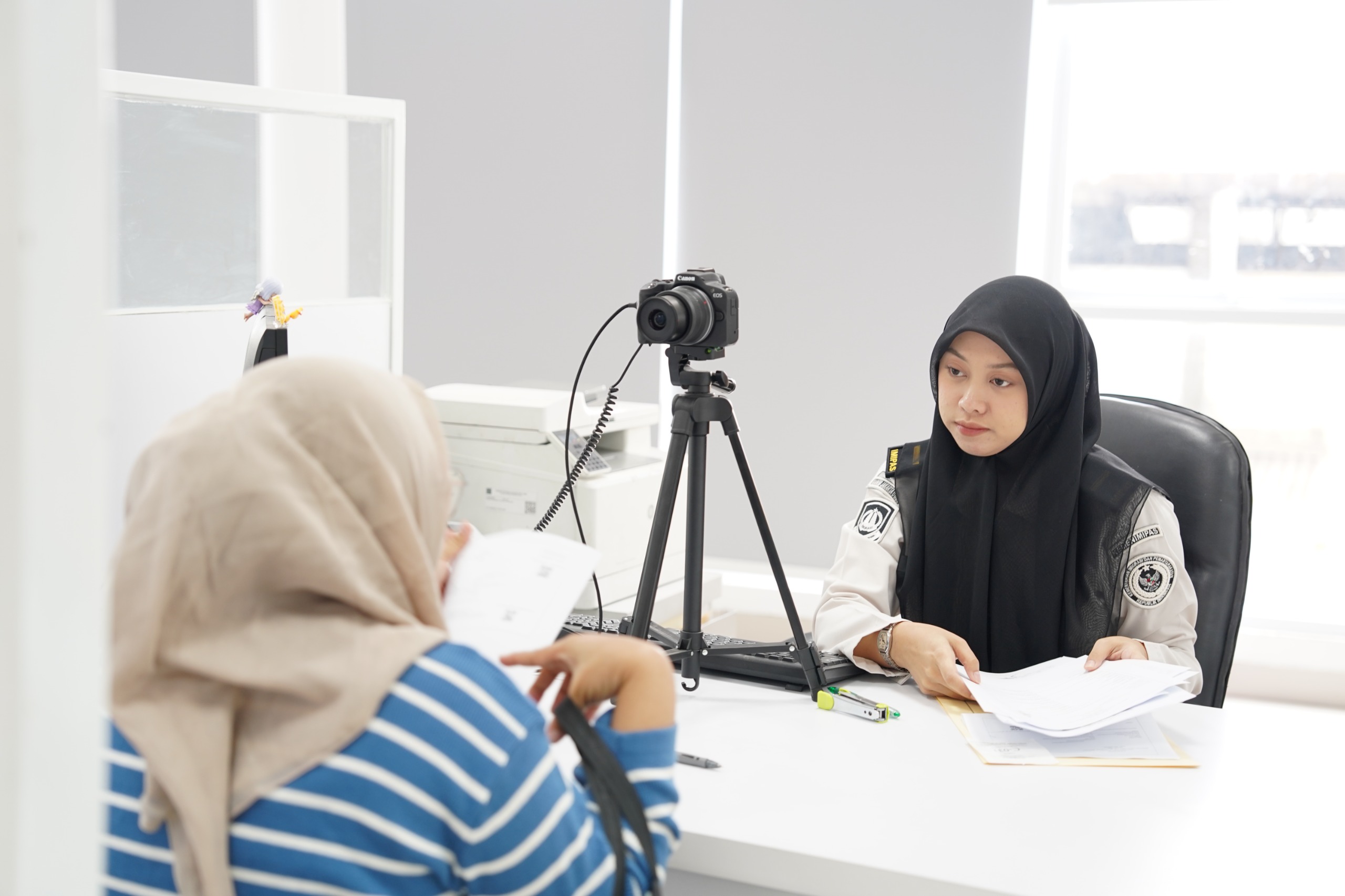 BALINEWSID.COM, DENPASAR -  Indonesia’s Directorate General of Immigration has announced adjustments to immigration services nationwide in observance of the up…