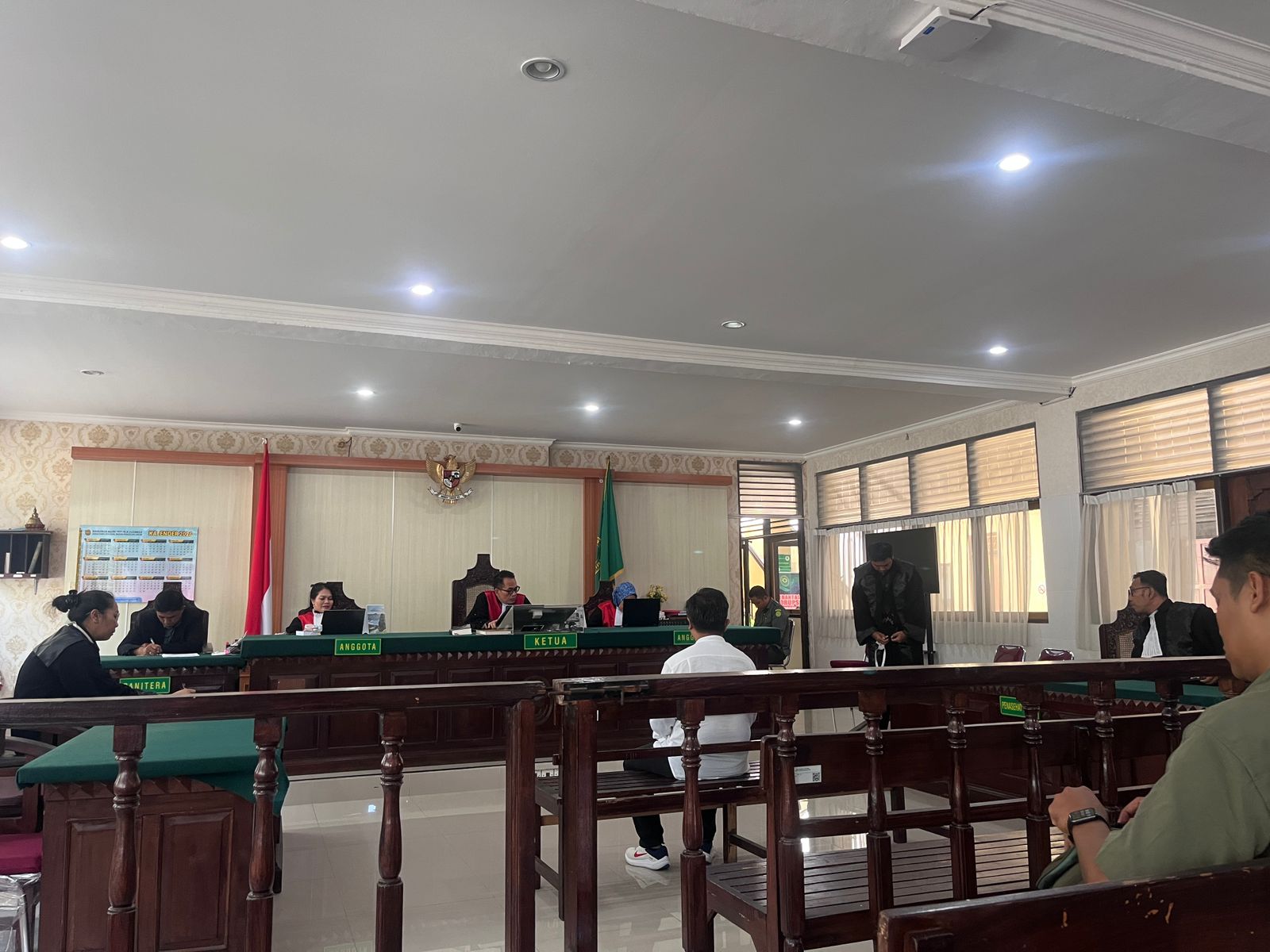 BALINEWSID.COM, DENPASAR - The legal case involving the Director of PT Unipro Konstruksi Indonesia (UKI), Piet Arja Saputra, has entered a new phase after a pa…