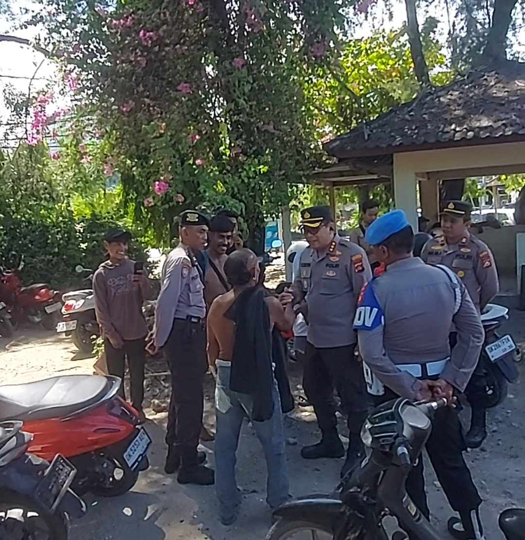 BALINEWSID.COM, DENPASAR - Following a viral video on social media showing a truck driver forcing entry into the Suwung Final Disposal Site (TPA), Denpasar Po…