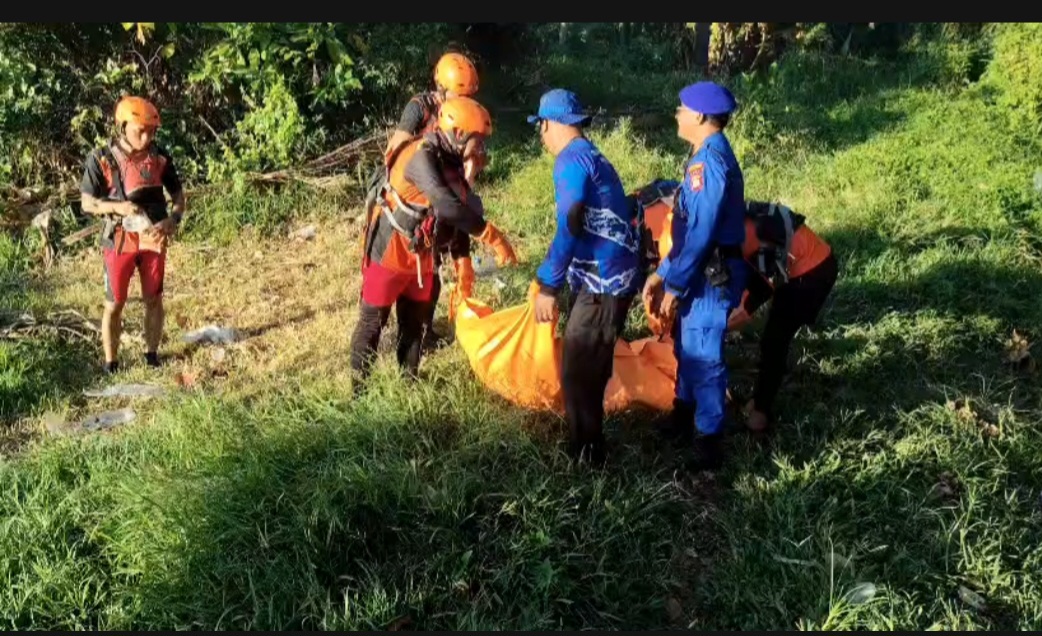 BALINEWSID.COM, BADUNG — A young man identified as Sugeng, a male from Malang, was found dead after reportedly slipping and falling into a dam in Banjar area, …