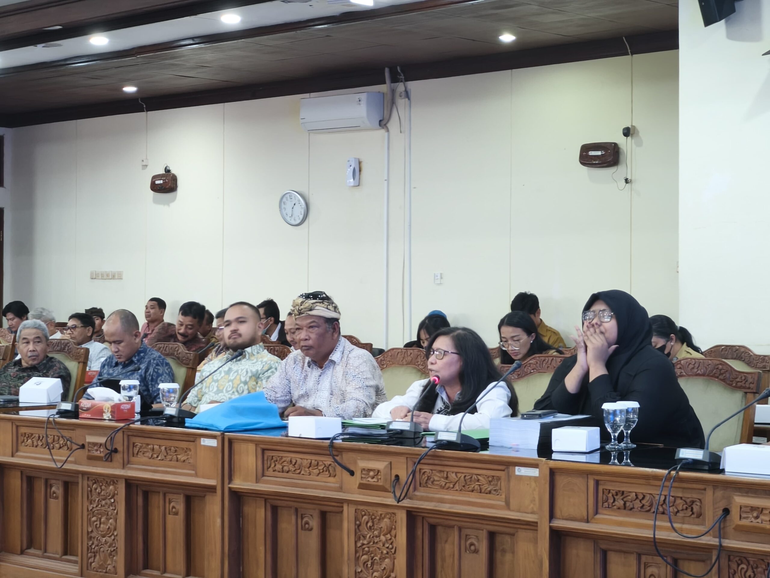 BALINEWID.COM, DENPASAR — The Bali Regional House of Representatives (DPRD Bali), through its Special Committee on Spatial Planning, Regional Assets, and Licen…