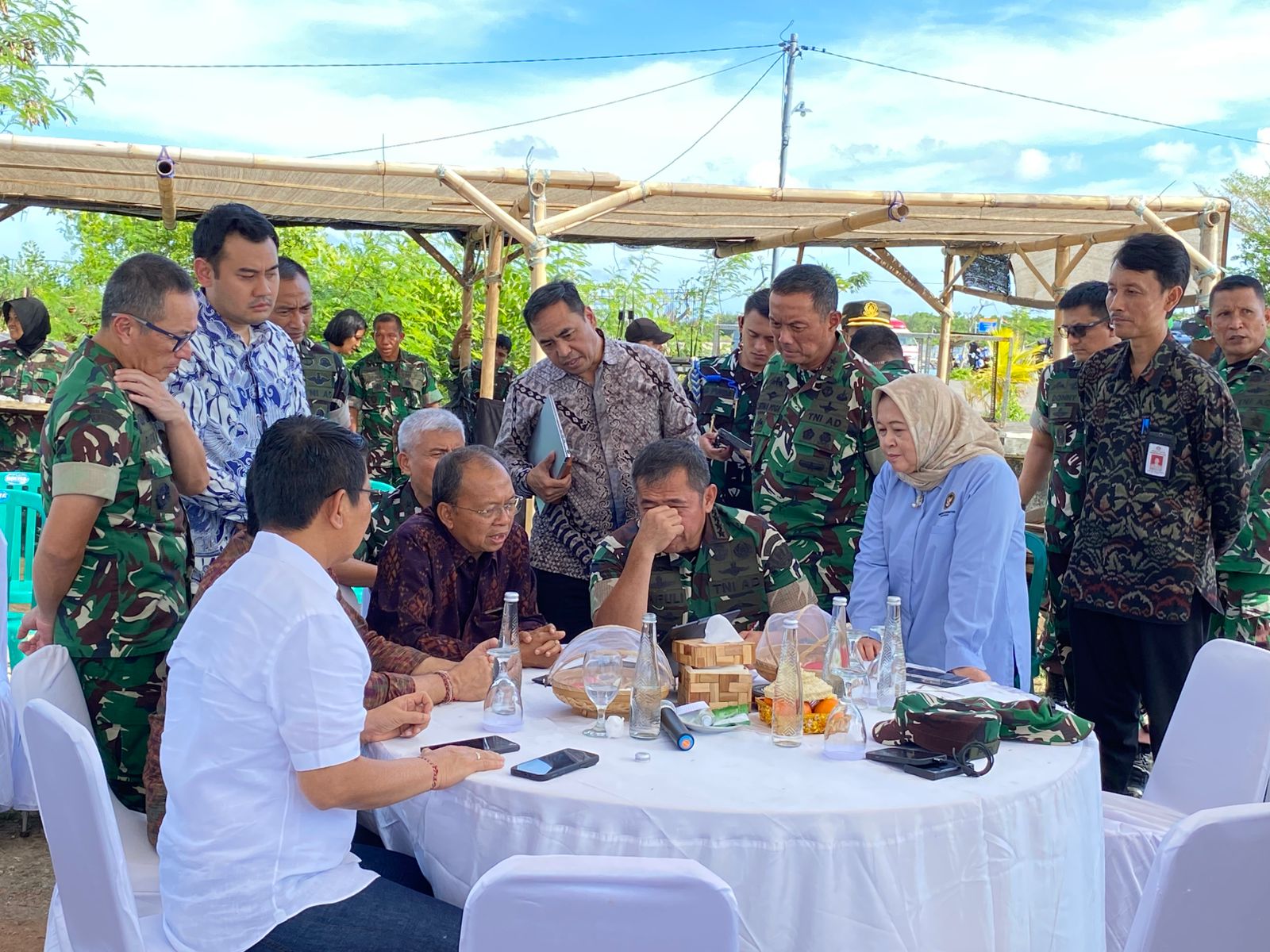 BALINEWSID.COM, DENPASAR – The government has officially started land preparation work for the Waste-to-Energy (PSEL) project in Benoa ahead of the facility’s …