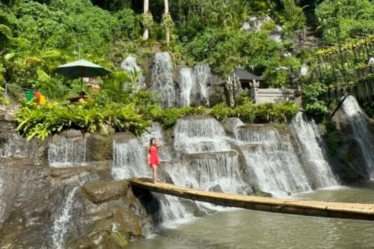 Balinewsid.com's 11 Best Waterfalls in Bali: Poh Gading Waterfall Ranks No. 11