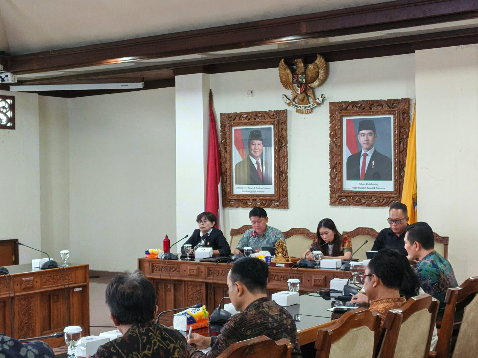 BALINEWSID.COM, DENPASAR — Head of the Bali Regional Disaster Management Agency (BPBD), Agung Teja Bhusana Yadnya, has raised concerns over the low disaster ma…