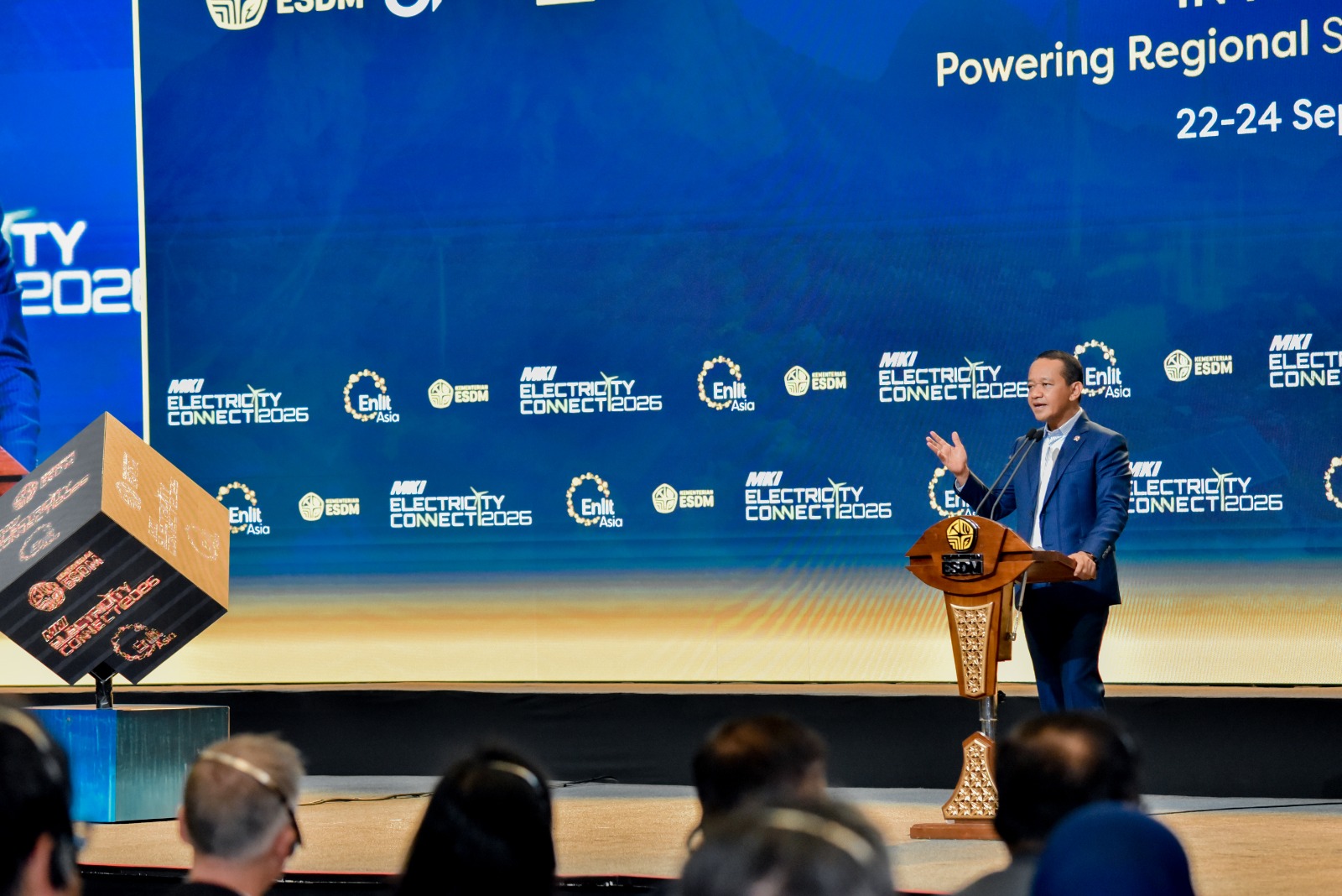 BALINEWSID.COM, TANGERANG — The Indonesian government plans to develop up to 100 gigawatts (GW) of additional power generation capacity and increase the share …