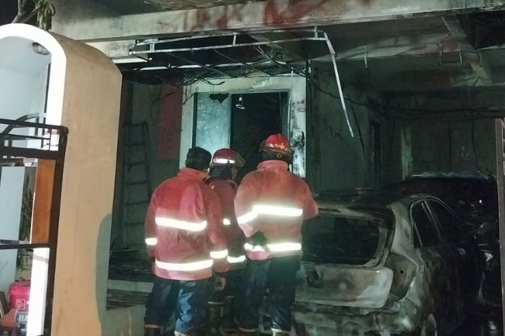 DENPASAR, BALINEWS.ID - Kebakaran besar terjadi di wilayah Denpasar Timur, tepatnya di Jalan Dewi Madri X No. 19, Desa Sumerta Kelod, pada Senin malam (13/01/2…