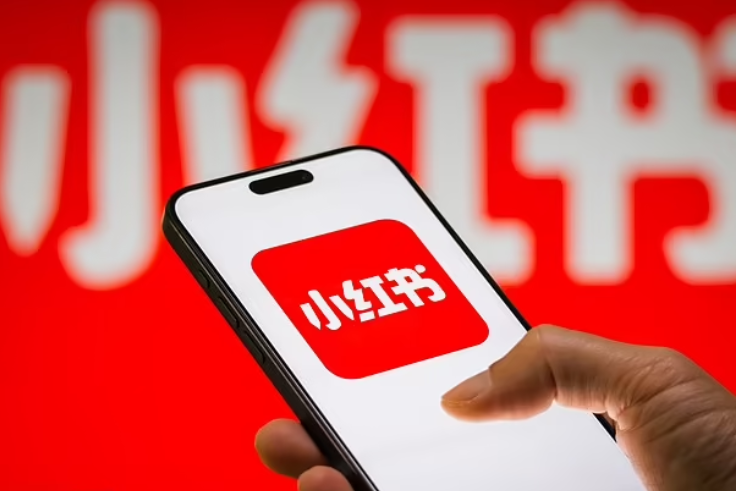 GLOBAL, BALINEWS.ID - Pengguna TikTok di Amerika Serikat (AS) mulai beralih ke aplikasi RedNote, pesaing TikTok yang juga berasal dari China. Aplikasi ini tela…