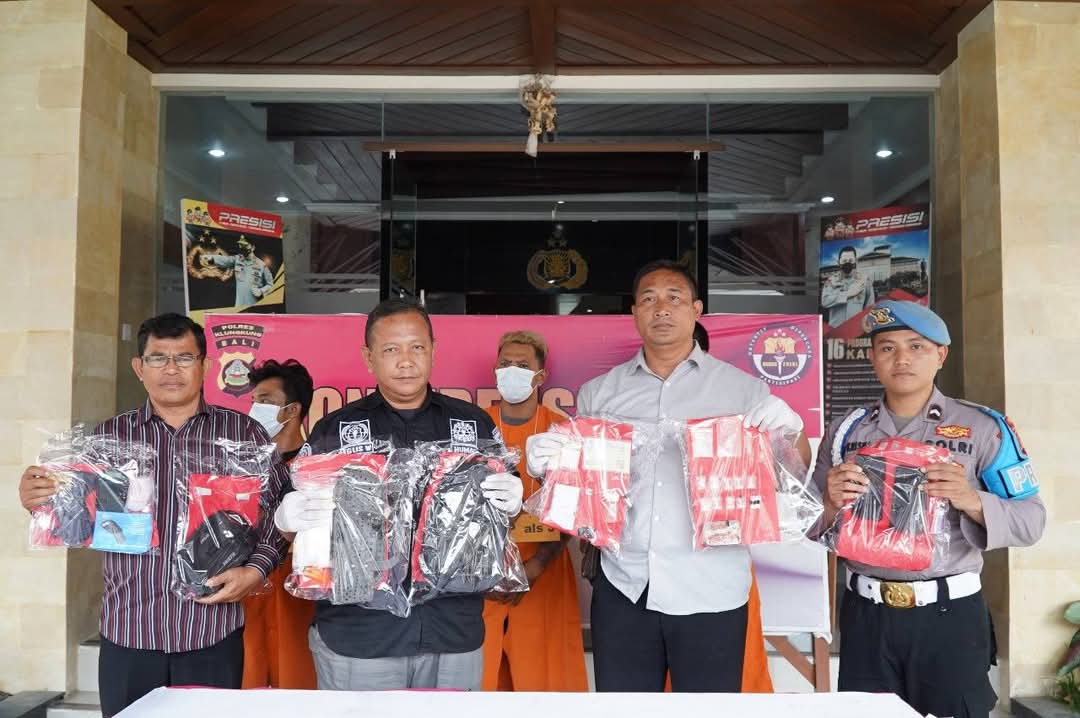 KLUNGKUNG, BALINEWS.ID - Tiga tersangka narkoba di Klungkung dijebloskan ke bui. Mereka ditangkap oleh Satuan Reserse Narkoba Polres Klungkung. Satu pelaku di …