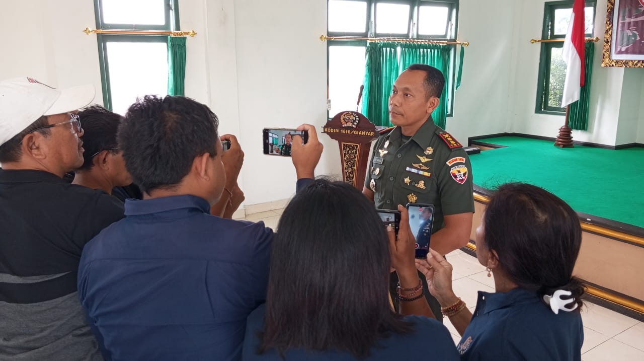 GIANYAR, BALINEWS.ID – Meningkatnya kepercayaan publik terhadap TNI membuatnya menjadi sasaran penipuan. Beberapa bulan terakhir, kian marak penipuan mengatasn…