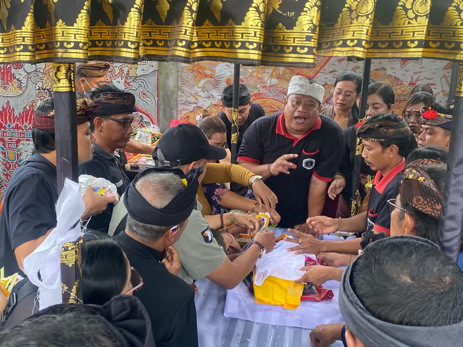 BANGLI, BALINEWS.ID – Bayi perempuan ditemukan di garase rumah warga Banjar Guliang Kangin, Desa Tamanbali, Kec./Kab. Bangli pada hari Senin tanggal 13 Januari…