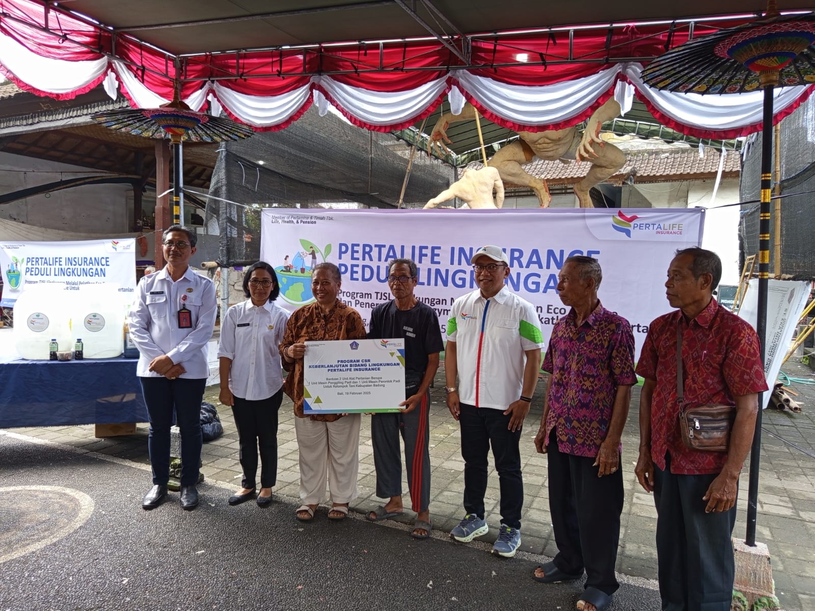 BADUNG, BALINEWS.ID - Kabar baik datang dari desa Tibubeneng, Kuta Utara, Badung, Bali, di mana para petani mulai meninggalkan praktik pertanian konvensional y…