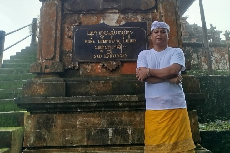 DENPASAR, BALINEWS.ID - Di dunia pengobatan tradisional, Jnana Marga dikenal sebagai pendekatan spiritual dan holistik untuk menyembuhkan tubuh dan jiwa. Salah…