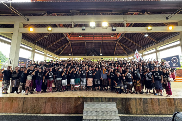 GIANYAR, BALINEWS.ID - Dua anggota DPR RI daerah pilih (dapil) Bali, Nyoman Parta dan I Nengah Senantara, menyatakan dukungannya terhadap Forum Perjuangan Driv…