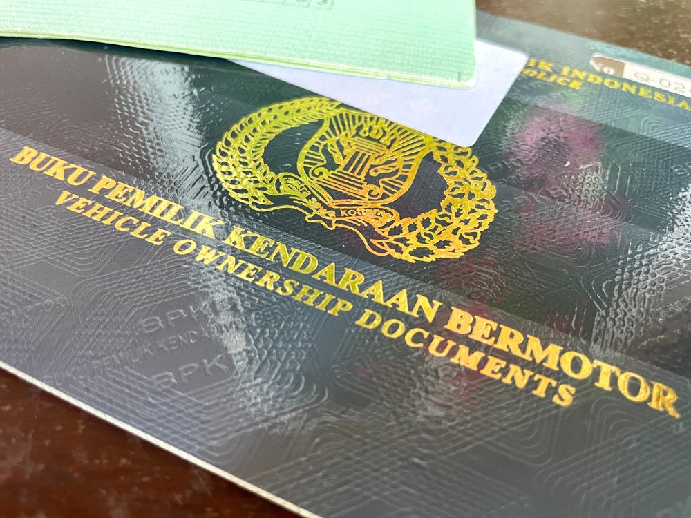 NASIONAL, Balinews.id - Mulai bulan Maret 2025, Korps Lalu Lintas (Korlantas) Polri akan menerapkan buku pemilik kendaraan bermotor (BPKB) elektronik untuk ken…