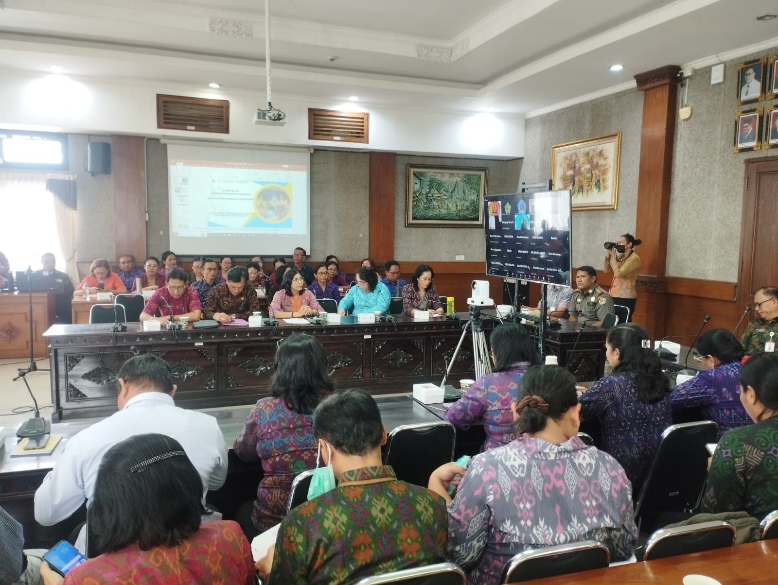 GIANYAR, BALINEWS.ID - Berdasarkan data dari Elektronik Pencatatan dan Pelaporan Gizi Berbasis Masyarakat (EPPGBM), pada Desember 2024 jumlah balita stunting d…