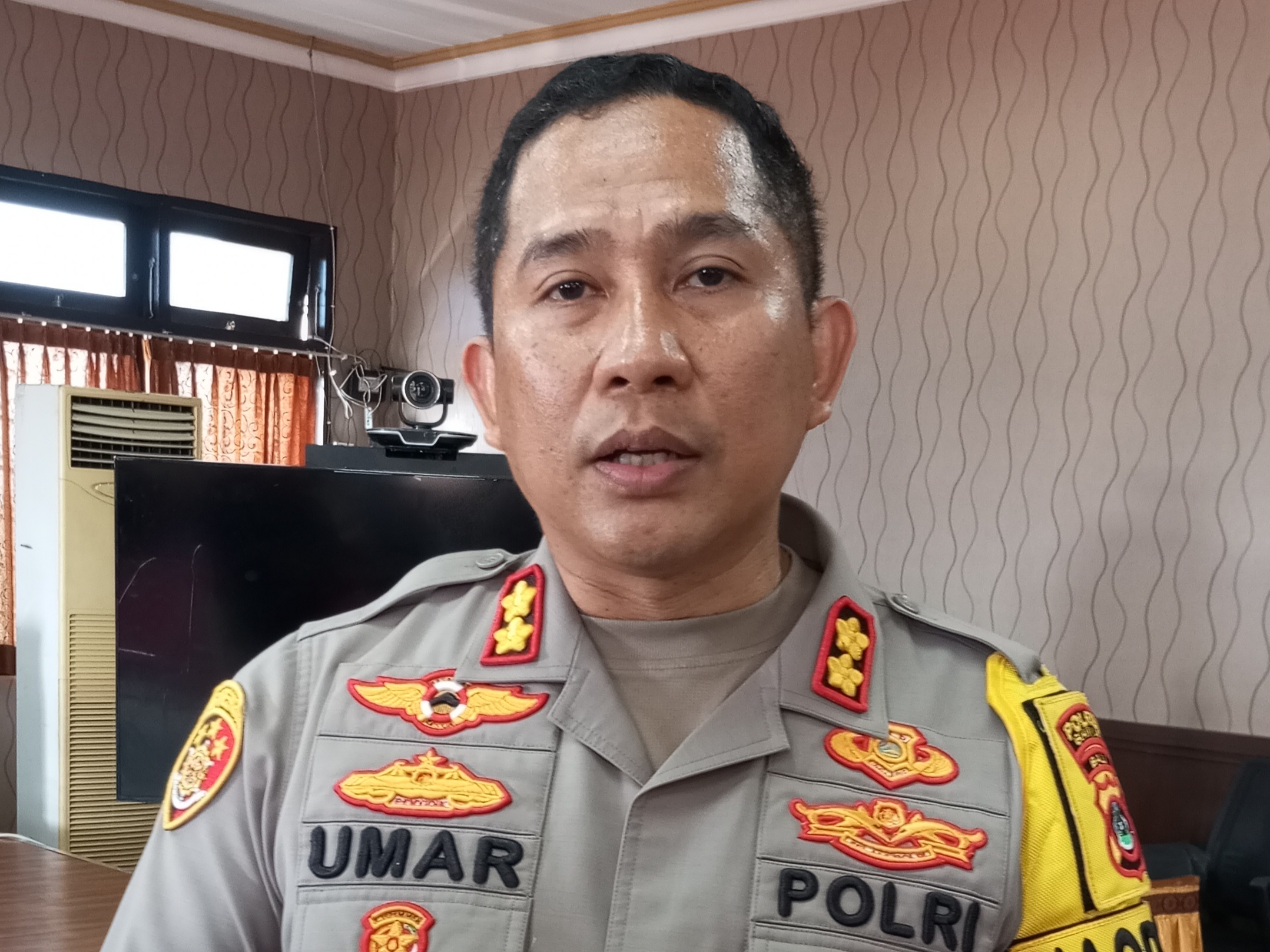 GIANYAR, BALINEWS.ID - Polres Gianyar menggelar program Mudik Aman, Keluarga Aman. Bus telah disiapkan bagi masyarakat Kabupaten Gianyar yang akan mudik dengan…