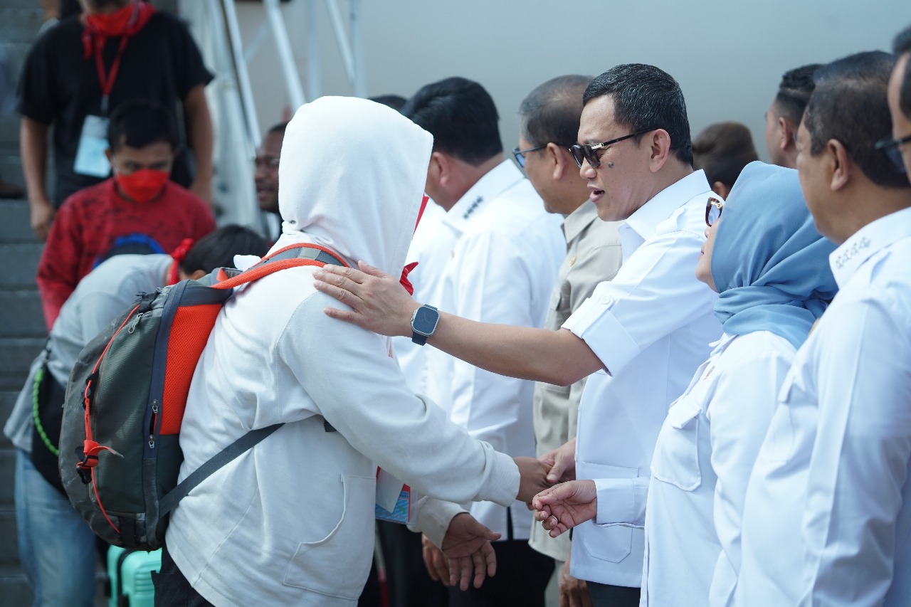 NASIONAL, Balinews.id - Sebanyak 554 warga negara Indonesia (WNI) yang menjadi korban eksploitasi online scam di Myawaddy, Myanmar, akhirnya berhasil dipulangk…