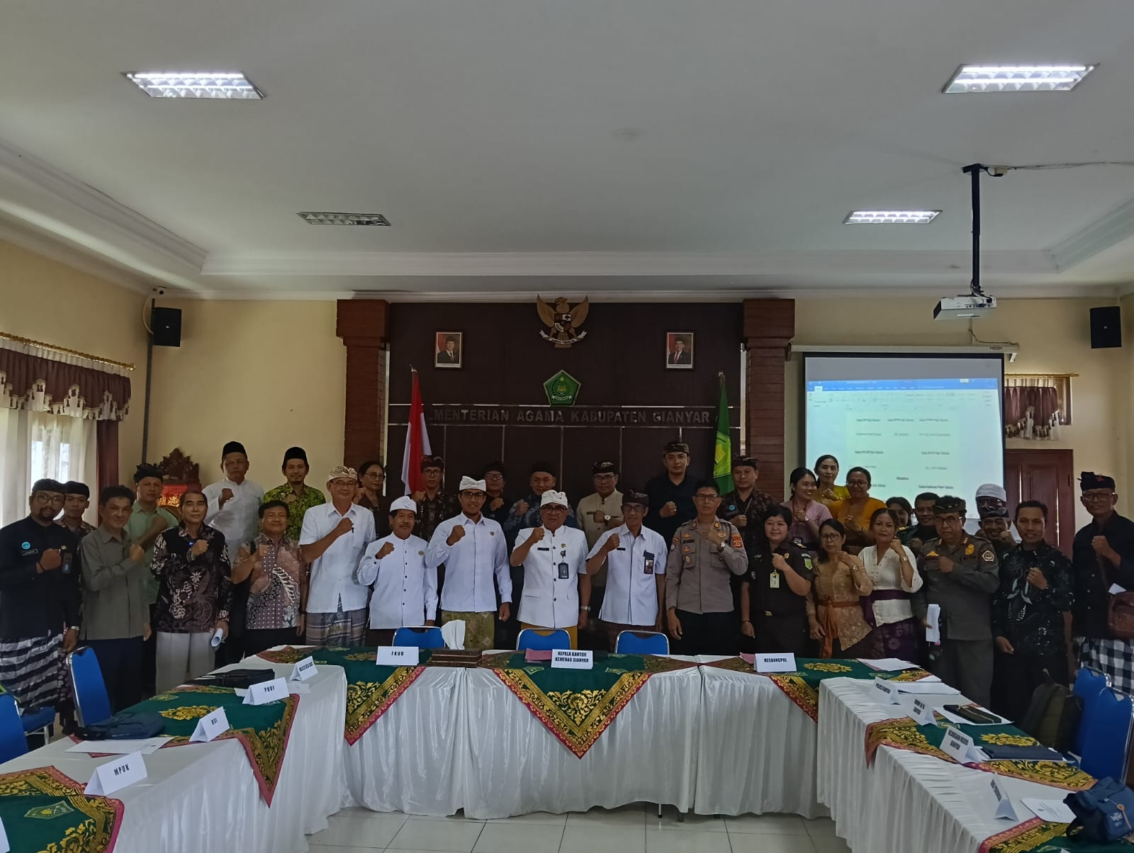 GIANYAR, BALINEWS.ID – Kementerian Agama (Kemenag) Kabupaten Gianyar menggelar sosialisasi terkait pelaksanaan Hari Raya Nyepi Tahun Baru Caka 1947 dan Ibadah …