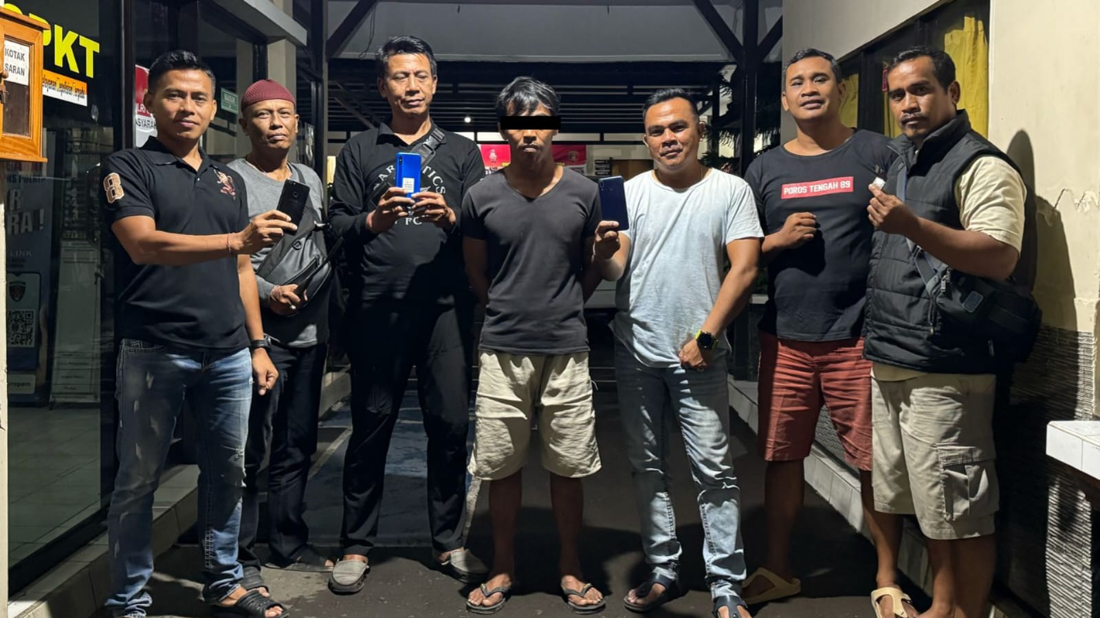 GIANYAR, BALINEWS.ID - Polsek Blahbatuh kembali menunjukkan ketangguhannya dalam memberantas kejahatan dengan berhasil mengungkap kasus pencurian dengan pember…