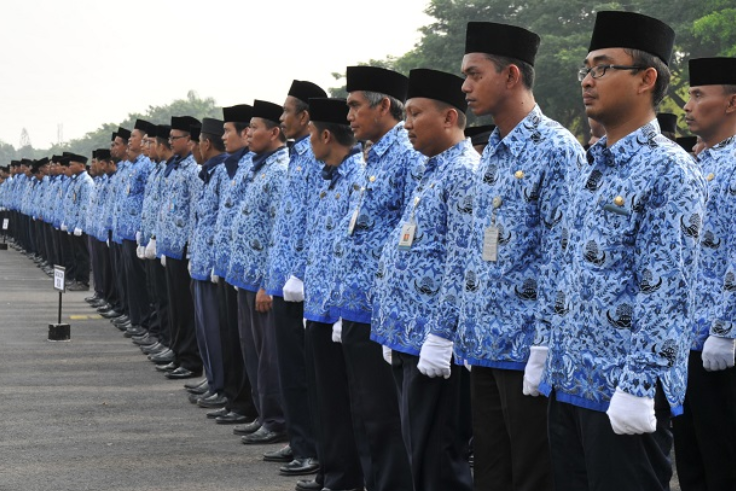 NASIONAL, BALINEWS.ID - Pemerintah menetapkan pengurangan jam kerja bagi Aparatur Sipil Negara (ASN) selama bulan Ramadhan 1446 Hijriah atau tahun 2025. Kebija…