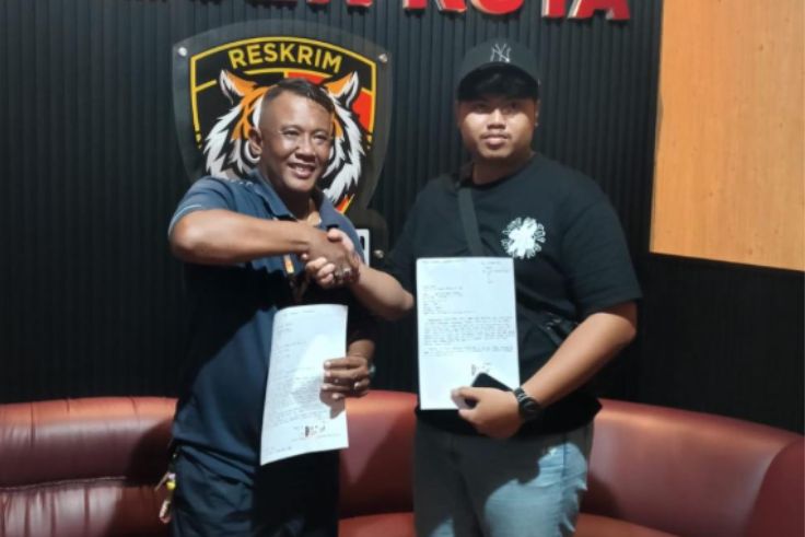 BADUNG, BALINEWS.ID - Perseteruan antara dua pria yang sempat viral di media sosial akhirnya berhasil diselesaikan secara kekeluargaan melalui mediasi yang dil…