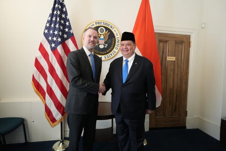 NASIONAL, BALINEWS.ID – Menteri Koordinator Bidang Perekonomian, Airlangga Hartarto mengungkapkan bahwa pemerintah Amerika Serikat di bawah kepemimpinan Presid…