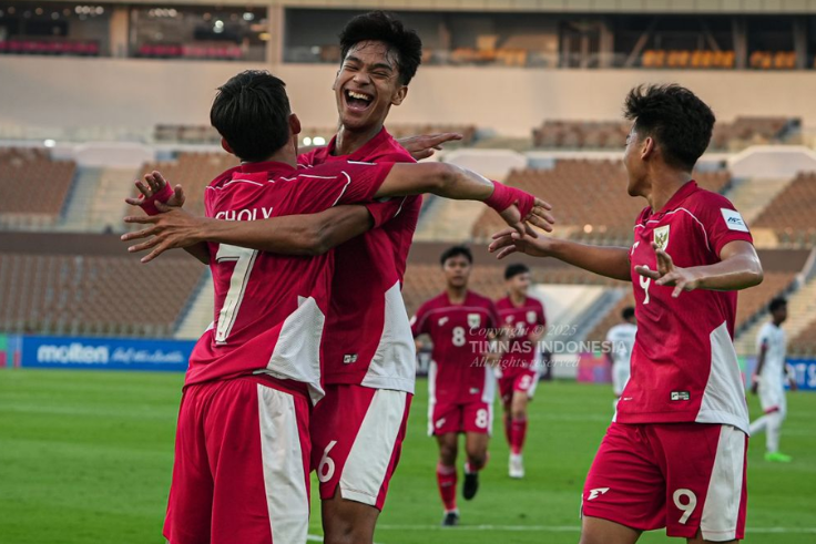 BALINEWS.ID - Timnas Indonesia U-17 mengamankan tiket ke Piala Dunia U-17 2025 di Qatar setelah tampil gemilang dalam ajang Piala Asia U-17 2025. Kemenangan me…