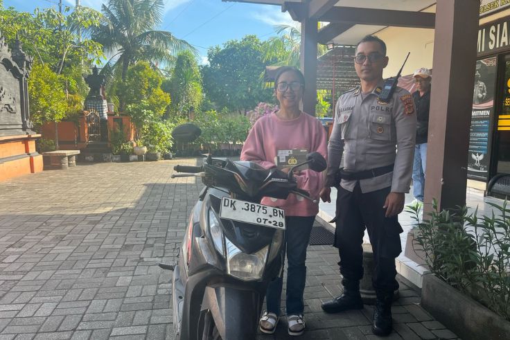DENPASAR, BALINEWS.ID - Sebuah motor milik Ni Ketut Sri Merawati (43), warga Bangli, yang sempat dilaporkan hilang di kawasan Pelabuhan Benoa, akhirnya ditemuk…