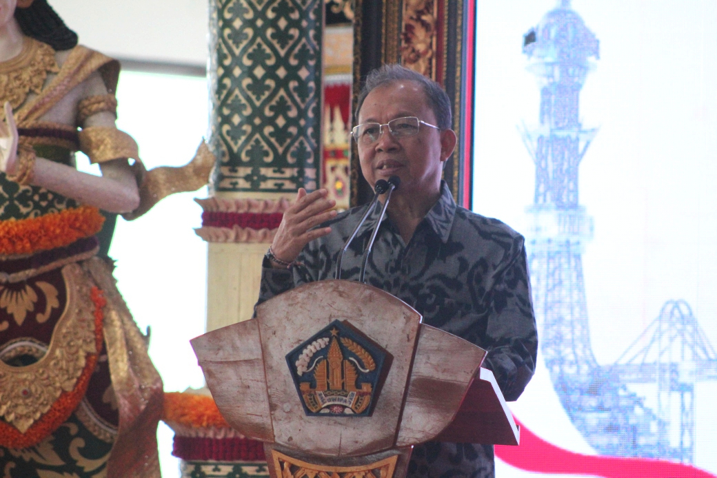DENPASAR, BALINEWS.ID - Gubernur Bali I Wayan Koster secara tegas menolak kehadiran organisasi masyarakat (ormas) seperti GRIB Jaya di Pulau Dewata. Penolakan …