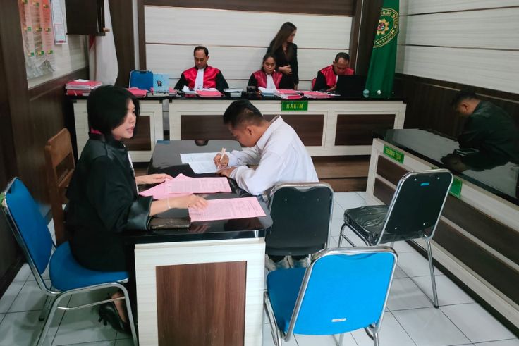 DENPASAR, BALINEWS.ID - Kisah tragis pembunuhan juru parkir difabel di Taman Pancing, Denpasar, akhirnya mencapai babak akhir di meja hijau. Agus Sugianto (31)…