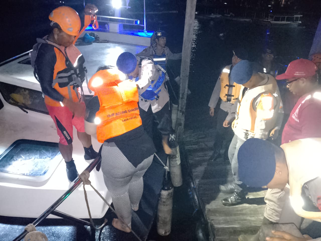 GILIMANUK, BALINEWS. ID - Kapal Motor Penumpang (KMP) Agung Samudra 9 dengan jurusan Ketapang tujuan Gilimanuk kandas pada posisi kurang lebih 0,13 NM dari der…