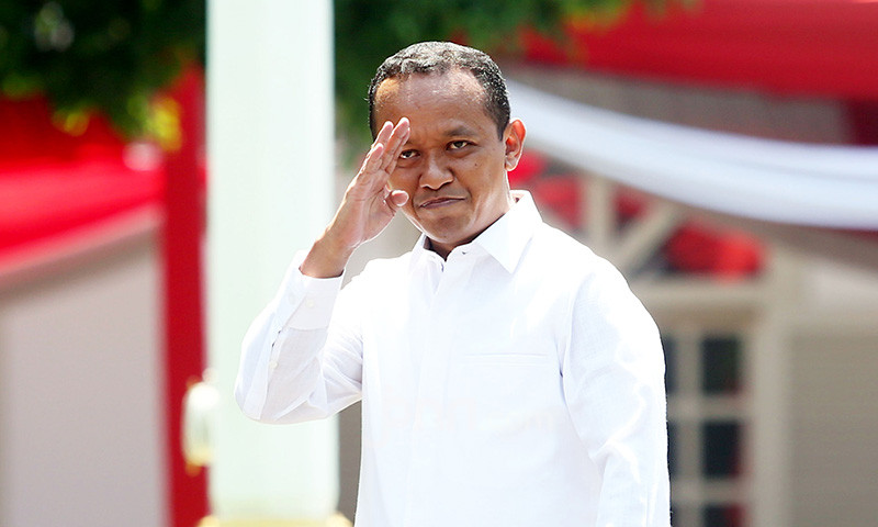 VIRAL, Balinews.id - Kementerian Energi dan Sumber Daya Mineral (ESDM) berencana mengesahkan aktivitas pengeboran sumur minyak mentah yang dilakukan oleh masya…