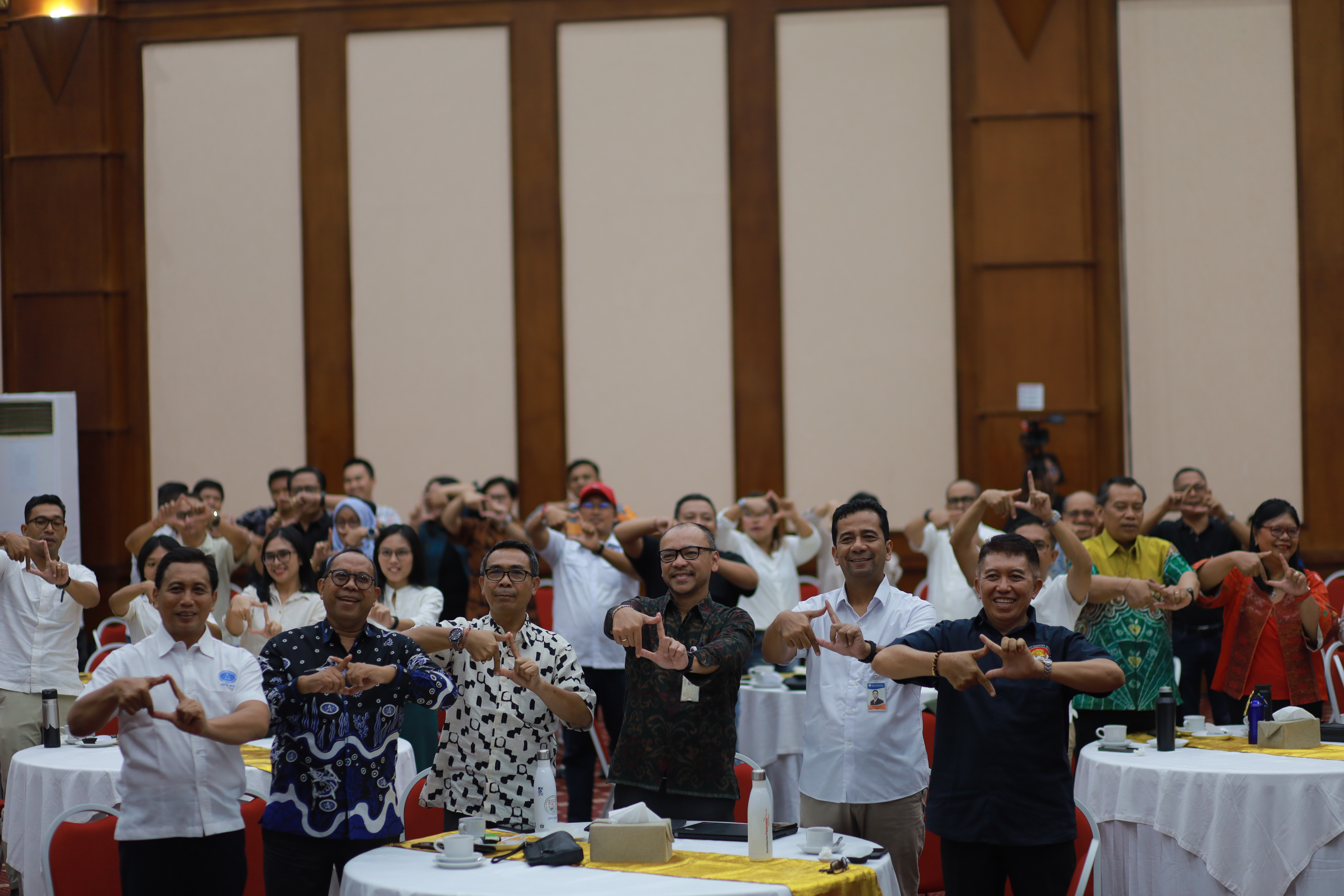 DENPASAR, Balinews.id – Bank Indonesia (BI) bersama Asosiasi Perusahaan Perjalanan Wisata Indonesia (ASITA) menggelar sosialisasi penggunaan QRIS Cross Border …