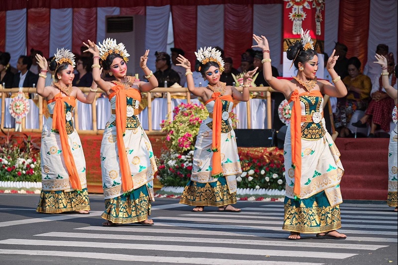 DENPASAR, Balinews.id - Bali kembali bersiap menyambut Pesta Kesenian Bali (PKB) XLVII 2025. Digelar selama sebulan mulai 21 Juni - 19 Juli 2025, ajang tahunan…