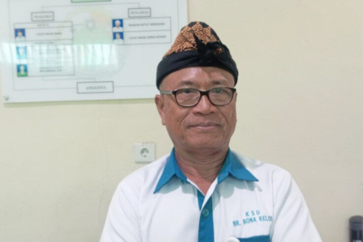GIANYAR, BALINEWS.ID - I Gusti Made Raka menempuh perjalanan panjang dalam membangun Koperasi Serba Usaha (KSU) Banjar Bona Kelod. Berawal dari sebuah meja kec…
