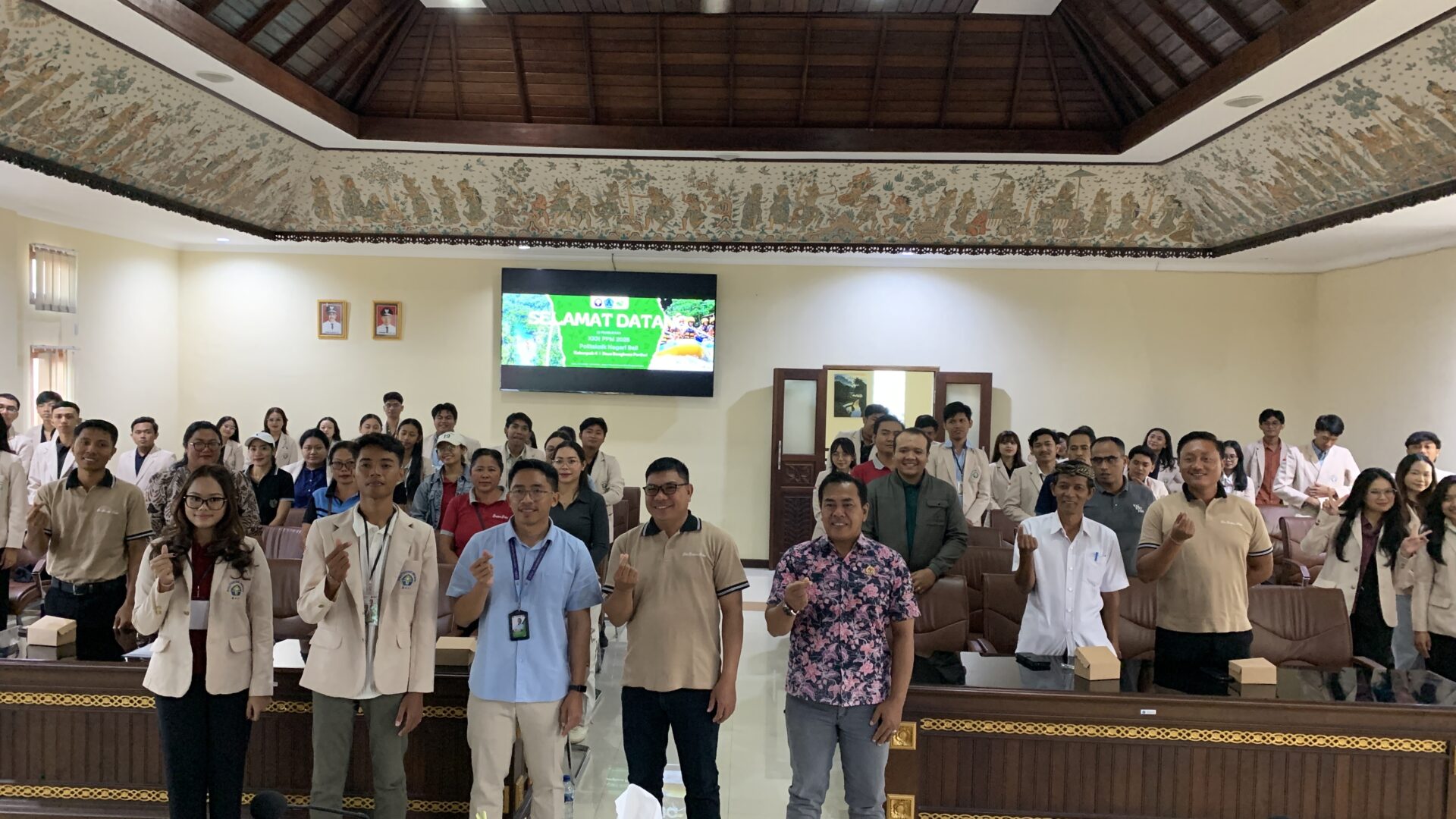 BADUNG, BALINEWS.ID - Mahasiswa Politeknik Negeri Bali (PNB) kembali menunjukkan kontribusinya kepada masyarakat melalui program Kuliah Kerja Nyata Pembelajara…