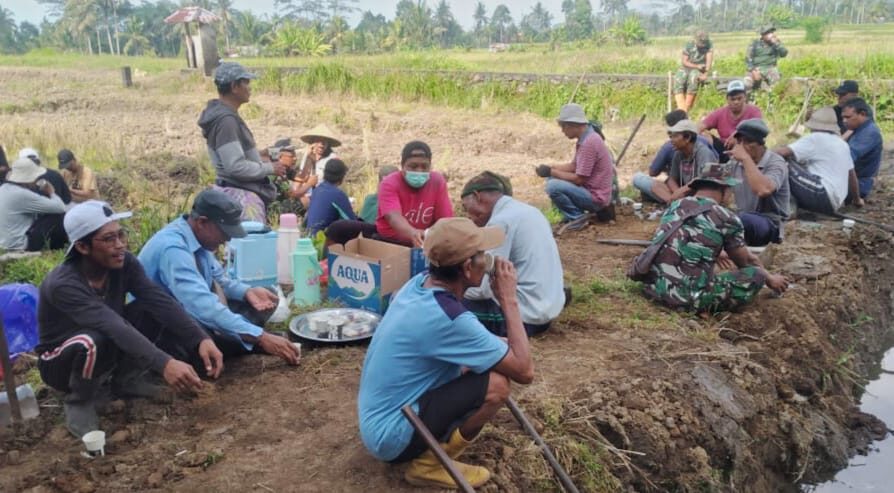 BANGLI, BALINEWS.ID – Desa Adat Kuning, Kecamatan Kuning, Bangli, menorehkan langkah besar dalam mendukung ketahanan pangan sekaligus menjaga kelestarian alam.…