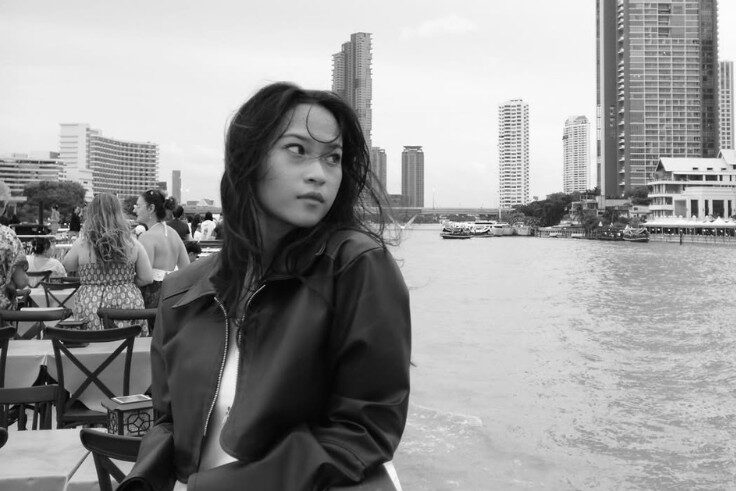 HIBURAN, BALINEWS.ID - Lagu Langkah Tanpamu yang dinyanyikan oleh Raissa Anggiani menjadi Original Soundtrack (OST) untuk film horor-thriller berjudul Labinak:…