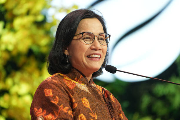 NASIONAL, BALINEWS.ID - Dalam rapat kerja bersama Komite IV DPD, Menteri PPN/Kepala Bappenas Rachmat Pambudy, dan Gubernur Bank Indonesia Perry Warjiyo, Menter…