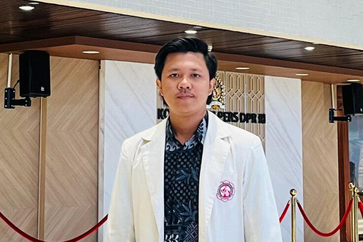 DENPASAR, BALINEWS.ID - Ketua Komite Mahasiswa Hindu Dharma Indonesia (KMDHI) Bali, I Putu Dika Adi Suantara, mendesak pemerintah untuk segera mengevaluasi pel…
