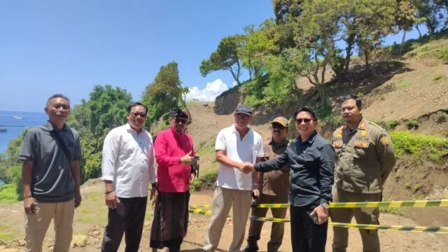 KARANGASEM, BALINEWS.ID - Sebelumnya, Pansus Tata Ruang, Aset dan Perizinan (TRAP) DPRD Bali melakukan sidak ke resor mewah Amankila di Kabupaten Karangasem, a…