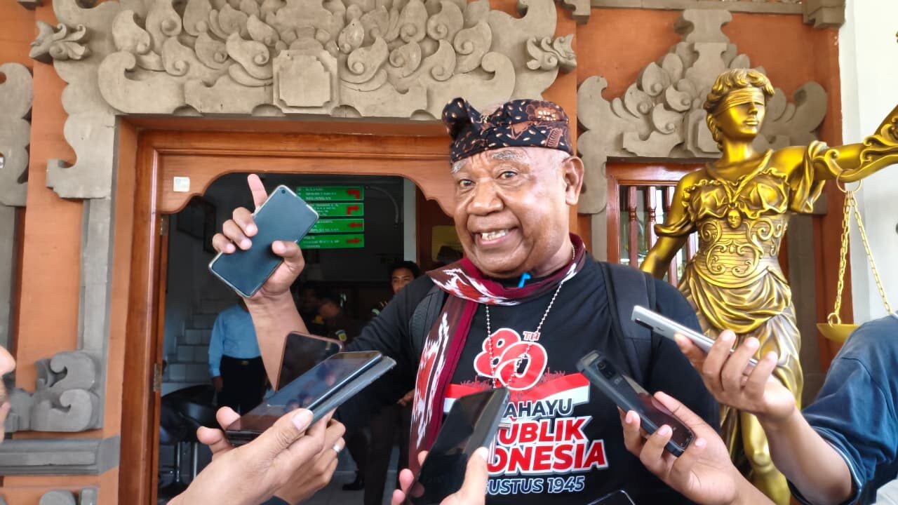 BULELENG, BALINEWS.ID - Kasus dugaan penyerobotan lahan negara di Bukit Ser, Desa Pemuteran, Buleleng, Bali, terus bergulir dan memasuki babak baru. Polres Bul…