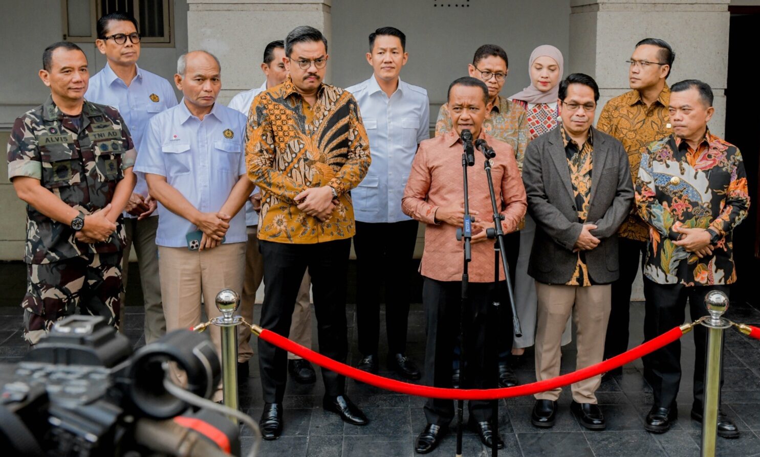 NASIONAL, BALINEWS.ID - Pemerintah melalui Kementerian Energi dan Sumber Daya Mineral (ESDM) menetapkan kebijakan baru yang memungkinkan pengelolaan sekitar 45…