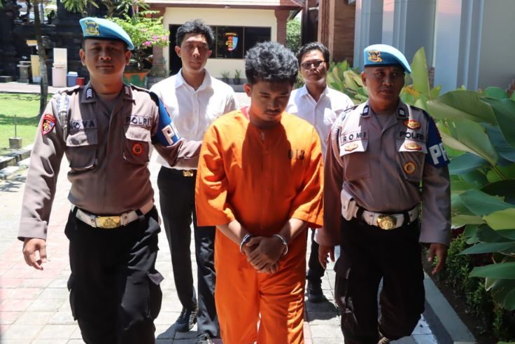 DENPASAR, BALINEWS.ID – Satuan Reserse Narkoba Polresta Denpasar berhasil menggagalkan peredaran besar narkotika jenis sabu-sabu (SS) dan ekstasi dengan nilai …