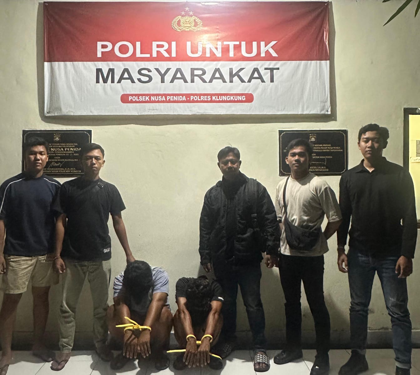 NUSA PENIDA, BALINEWS.ID – Respons cepat jajaran Polsek Nusa Penida kembali membuahkan hasil. Dua pelaku pencurian tas milik wisatawan asal Kazakhstan berhasil…