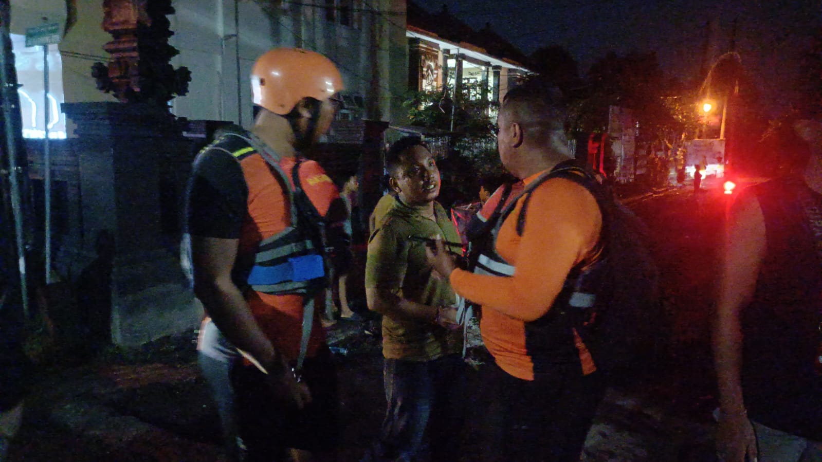 BADUNG, BALINEWS.ID — Peristiwa tragis terjadi di Banjar Jumpayah, Desa Mengwitani, Kabupaten Badung, Rabu (26/11/2025) sore. Seorang bocah bernama Asran, 4, d…