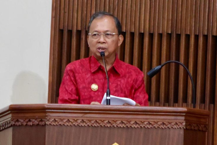 DENPASAR, BALINEWS.ID  – Gubernur Bali Wayan Koster menegaskan pentingnya memperkuat integritas, budaya antikorupsi, serta kesadaran terhadap gratifikasi di se…