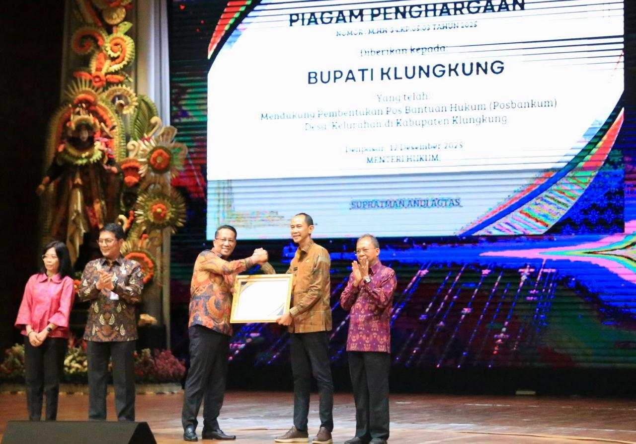 BADUNG, BALINEWS.ID – Wakil Bupati Klungkung, Tjokorda Gde Surya Putra menghadiri peresmian Pos Bantuan Hukum (Posbankum) serta pembukaan Pelatihan Paralegal D…