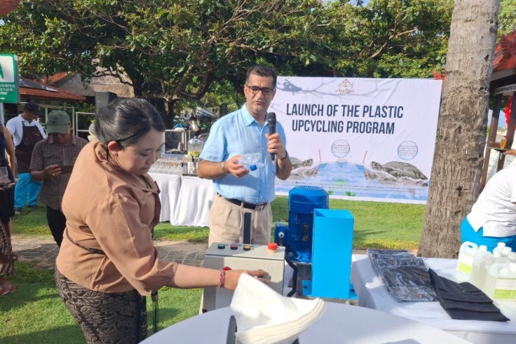 BADUNG, BALINEWS.ID — Ayodya Resort Bali has unveiled a powerful new sustainability effort in collaboration with Diversey Indonesia, a Solenis company. Their j…